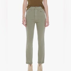 Mother Jean, smoking double ankle